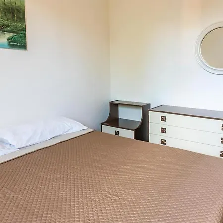 M061 - Marcelli, Trilocale Con Giardino A 150mt Dal Mare