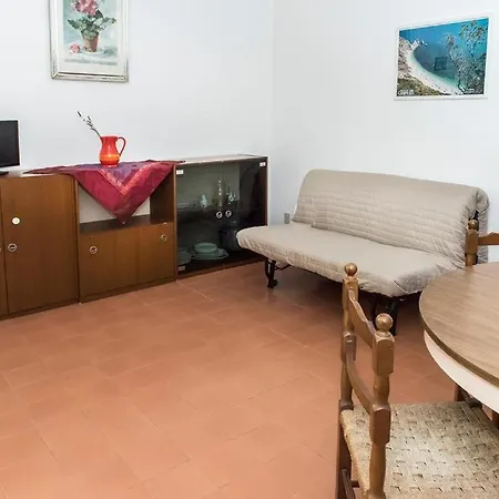 M061 - Marcelli, Trilocale Con Giardino A 150mt Dal Mare *